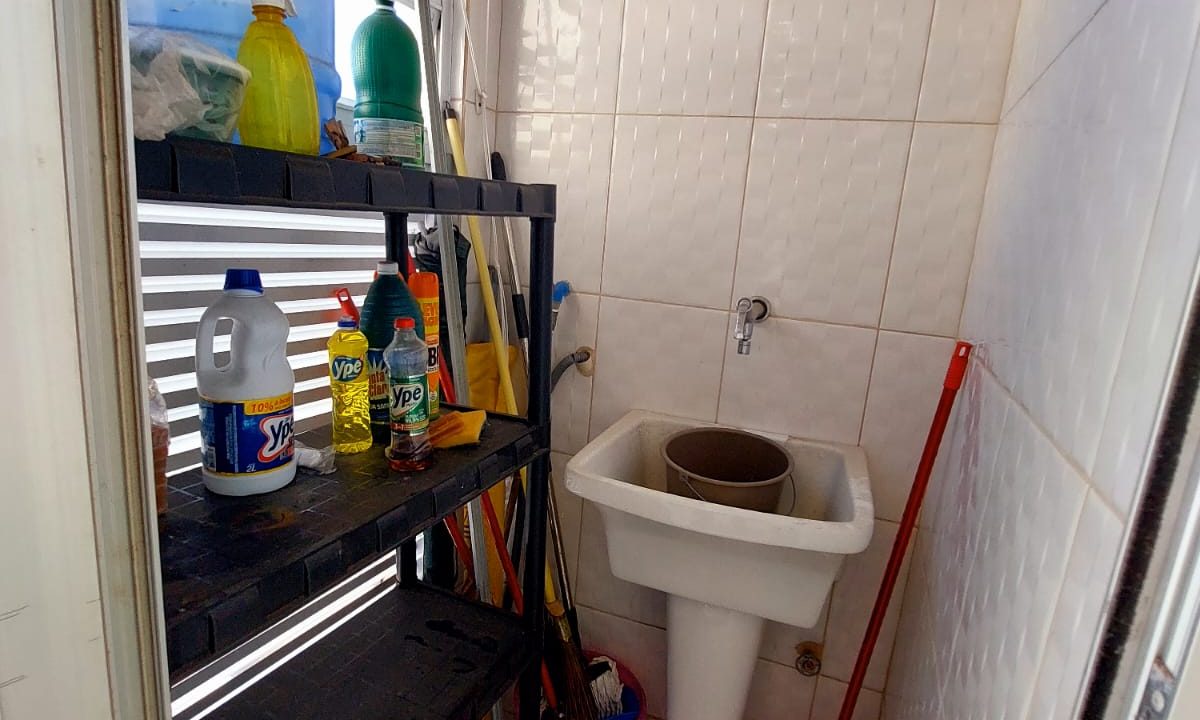 area-servico-apto-flat-areia-preta-guarapari