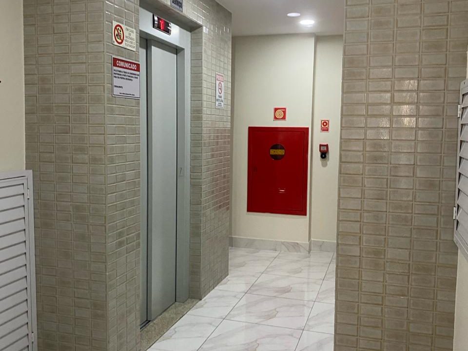 elevador-ed-ninive-guarapari