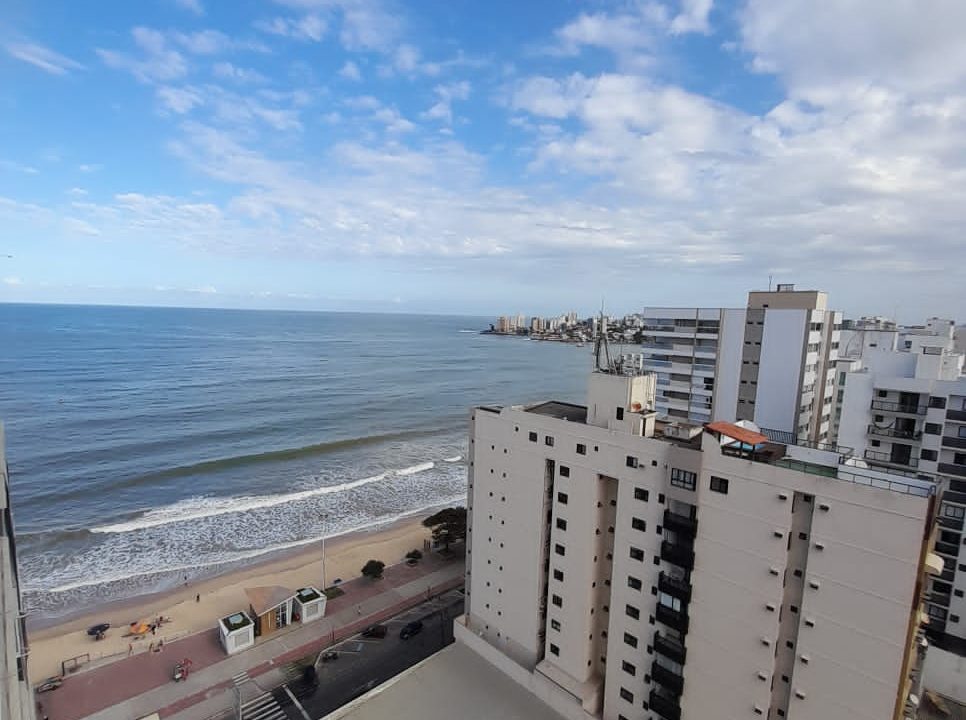 vista do mar do apto edificio helio rosa em guarapari