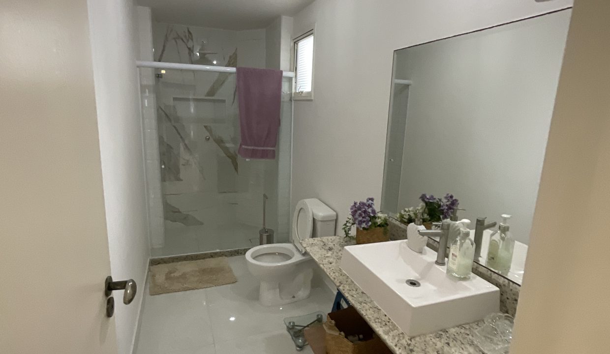 banheiro-suite-nice-cote-d-azur-nova-guarapari.