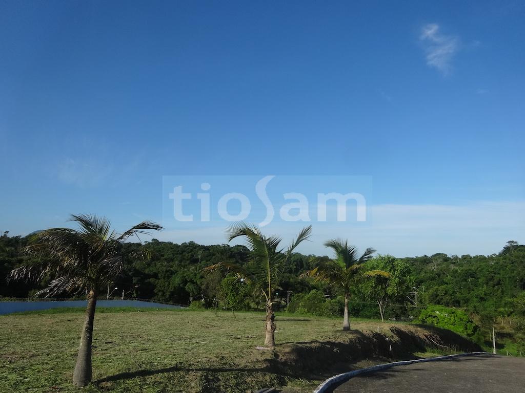 Lote com 1645M2 Lagoa da Praia Guarapari ES
