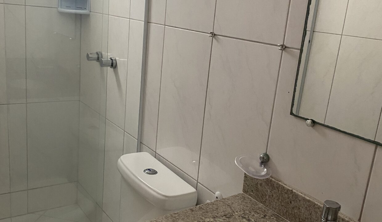 banheiro-suite-ed-ordones-pena-guarapari