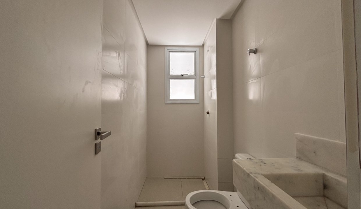 banheiro-suite-apto-ed-brise-guarapari