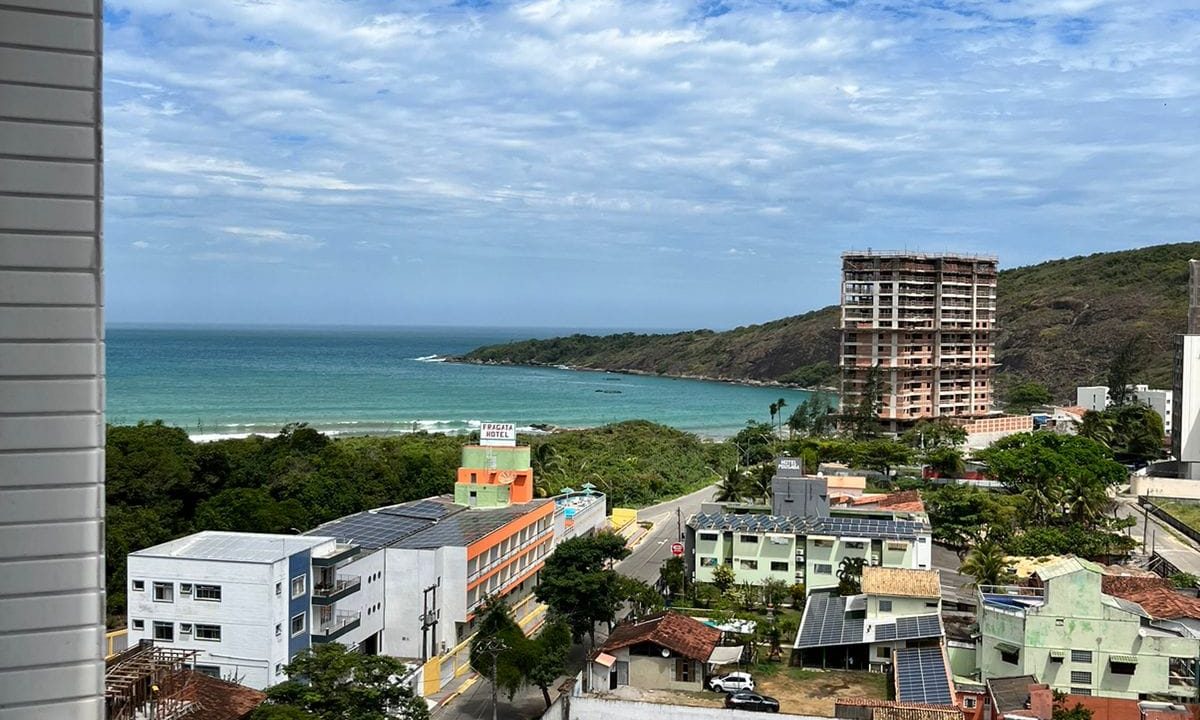 ed-manhattan-guarapari