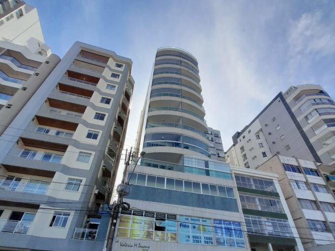 Edifício Valeria Tavano  Praia do Morro Guarapari