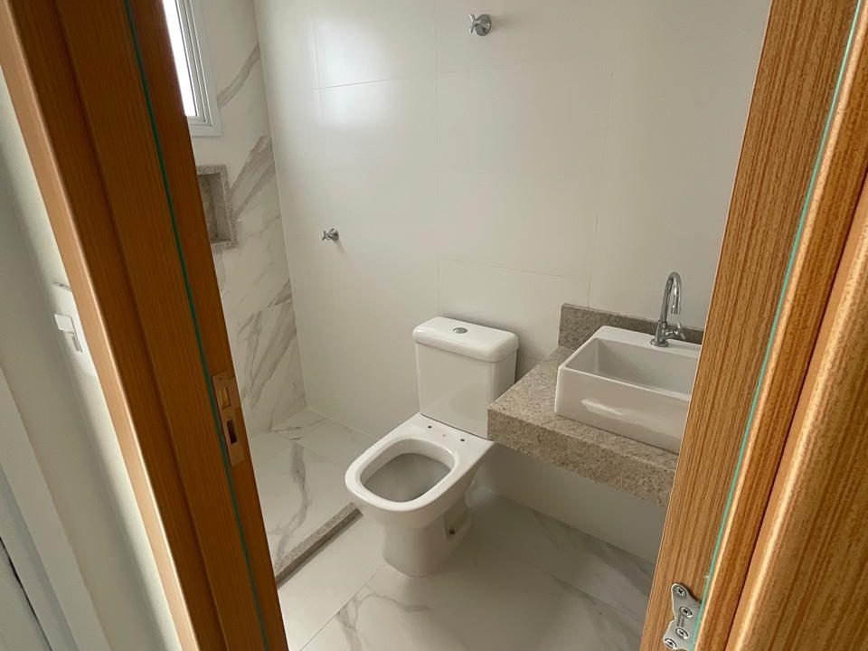 banheiro-suite-ed-villa-oceanica-guarapari