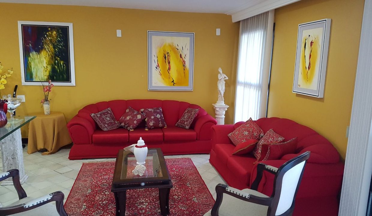 sala-apto-praia-dos-namorados-guarapari