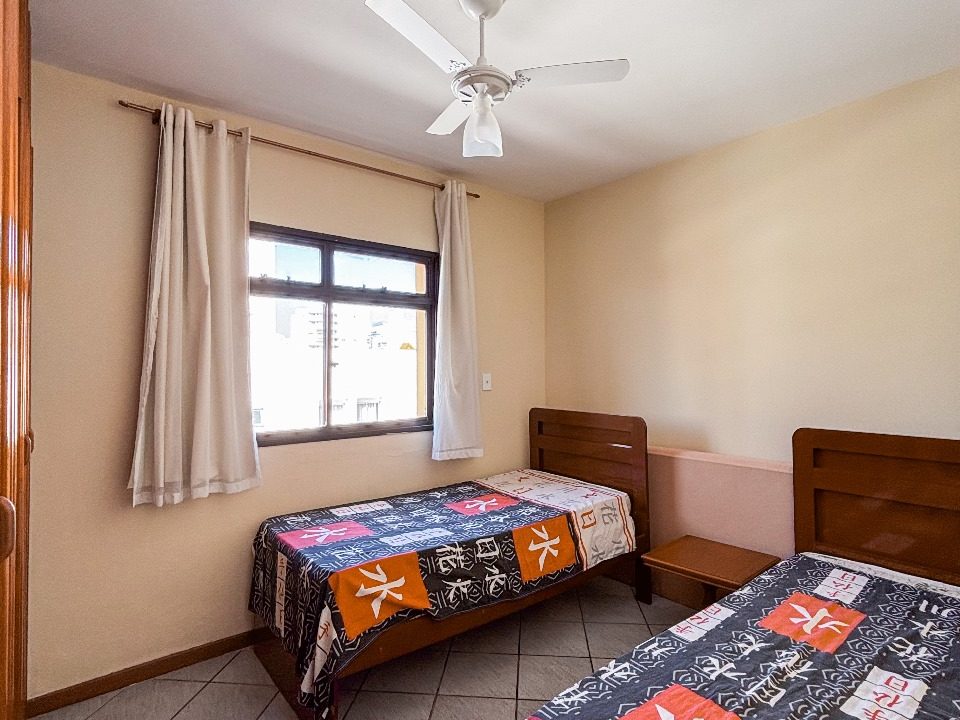 quarto-ed-Charles-D'Golle-guarapari