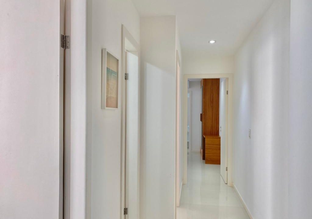 corredor-apto-ed-manoel-antonio-nova-guarapari.