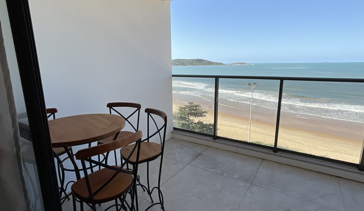 varanda-sala-apto-ed-toulon-guarapari