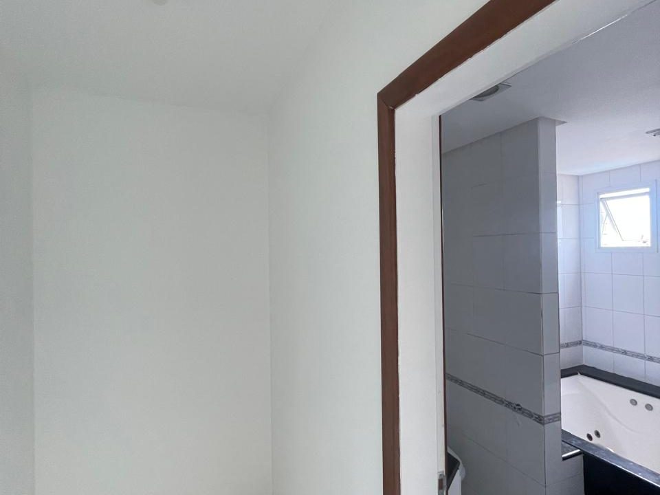 banheiro-suite-ed-gaetano-grasseli-guarapari