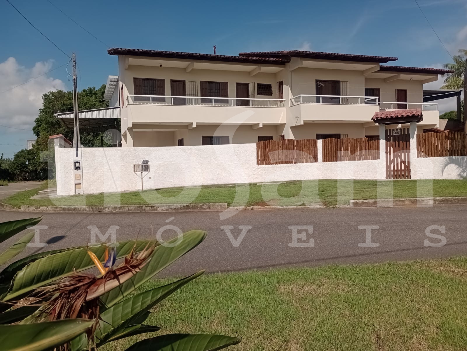 Casa duplex 4 quartos Meaípe Guarapari
